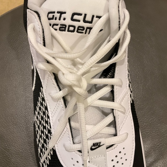 NWOT Nike Men's Black and White Air Zoom G.T. Cut Academy Athletic Shoes - Picture 5 of 8